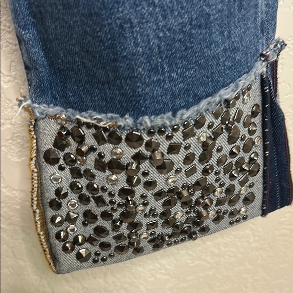 Alice + Olivia embellished Women's Blue Jeans - Picture 7 of 10